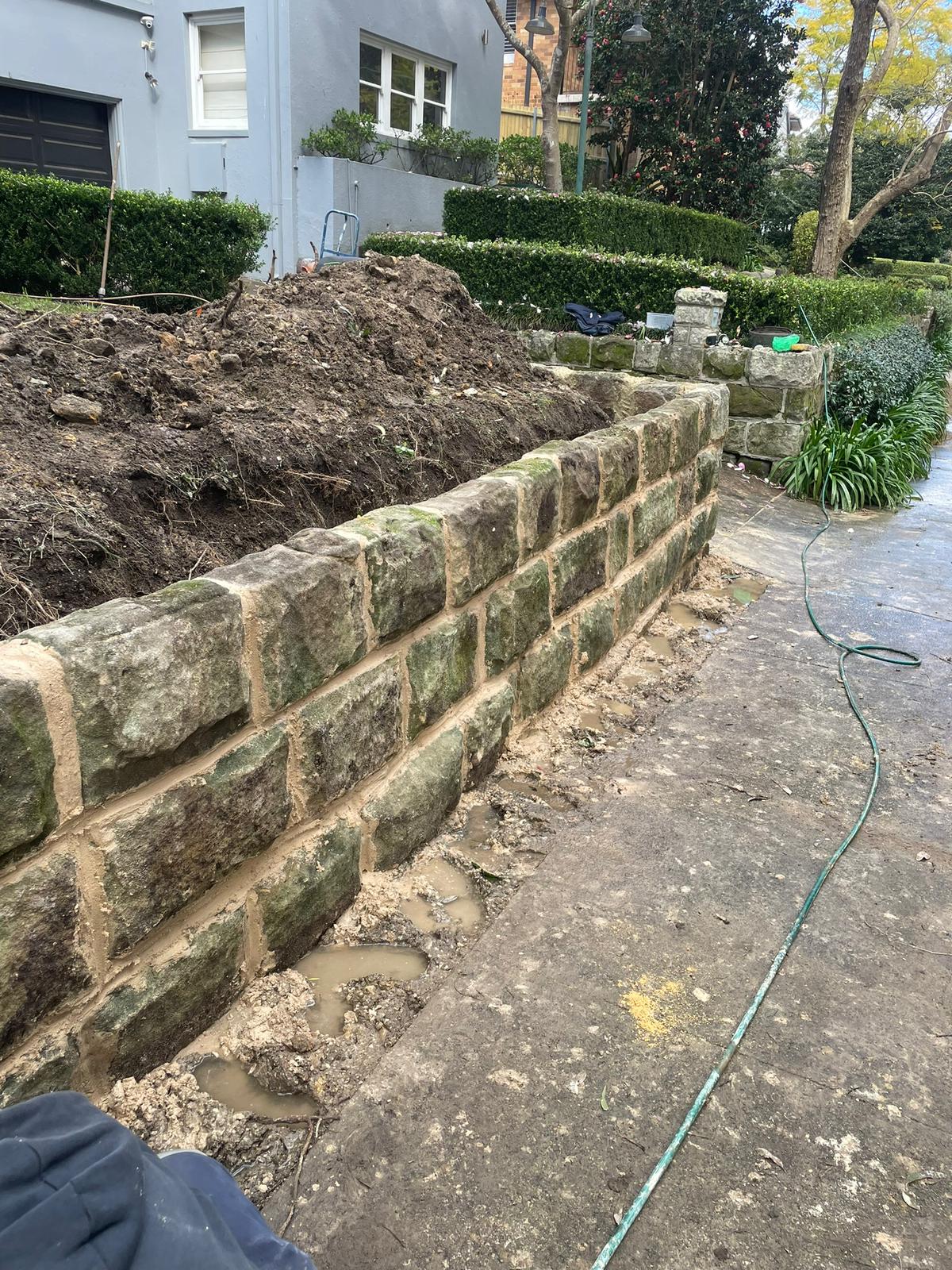 Retaining Walls Services Sydney - Landscaping Sydn